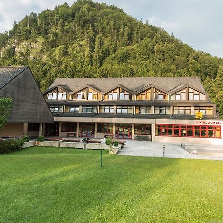 Jufa Hotel Грюнау-им-Альмталь Экстерьер фото